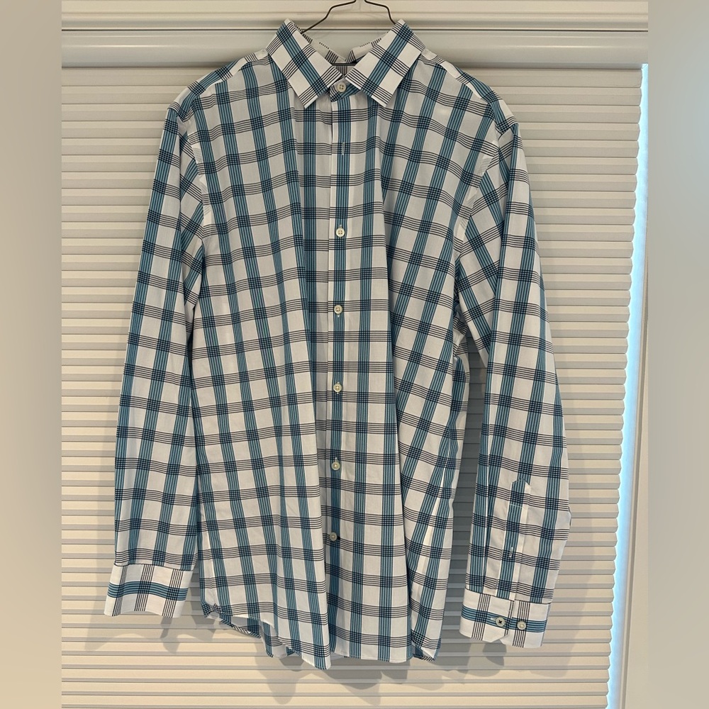Banana Republic Men’s Dress Shirt, Size Large